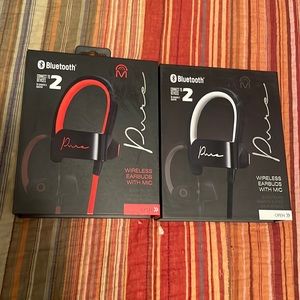 Bluetooth earbuds